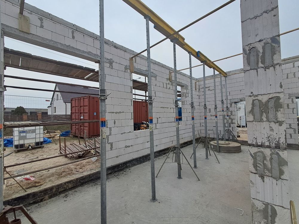 WhatsApp Image 2025-02-20 at 12.41.42 (1).jpeg