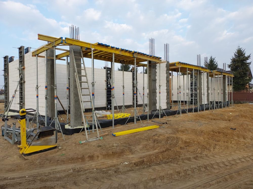 PHOTO-2022-10-14-12-12-32 2.jpg