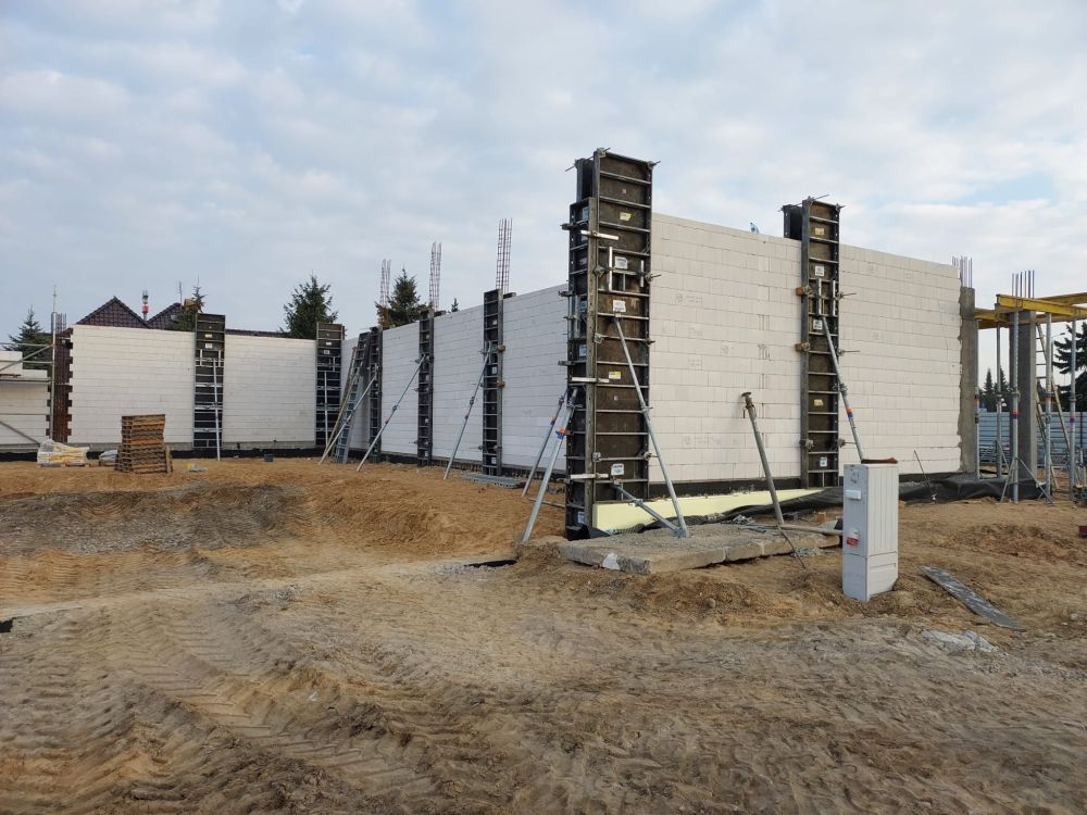 PHOTO-2022-10-14-12-12-32 3.jpg