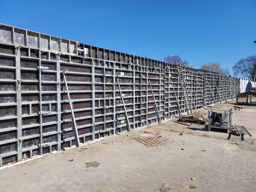 PHOTO-2023-03-29-13-26-33 2.jpg