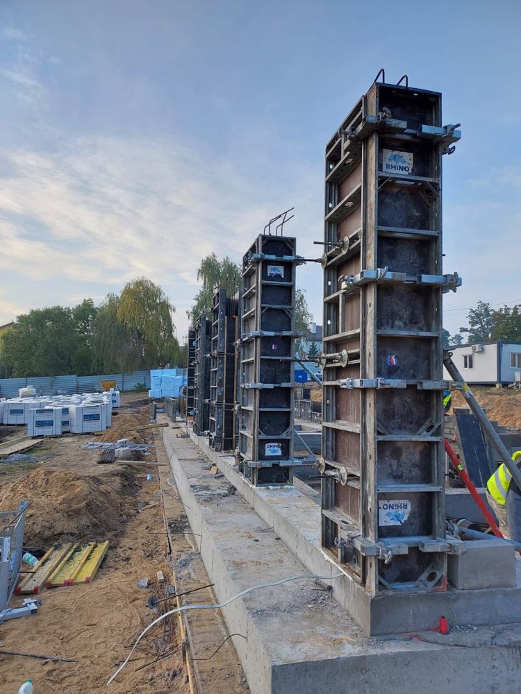 PHOTO-2022-10-14-12-13-44 3.jpg