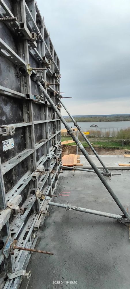 PHOTO-2023-04-19-14-57-38 2.jpg