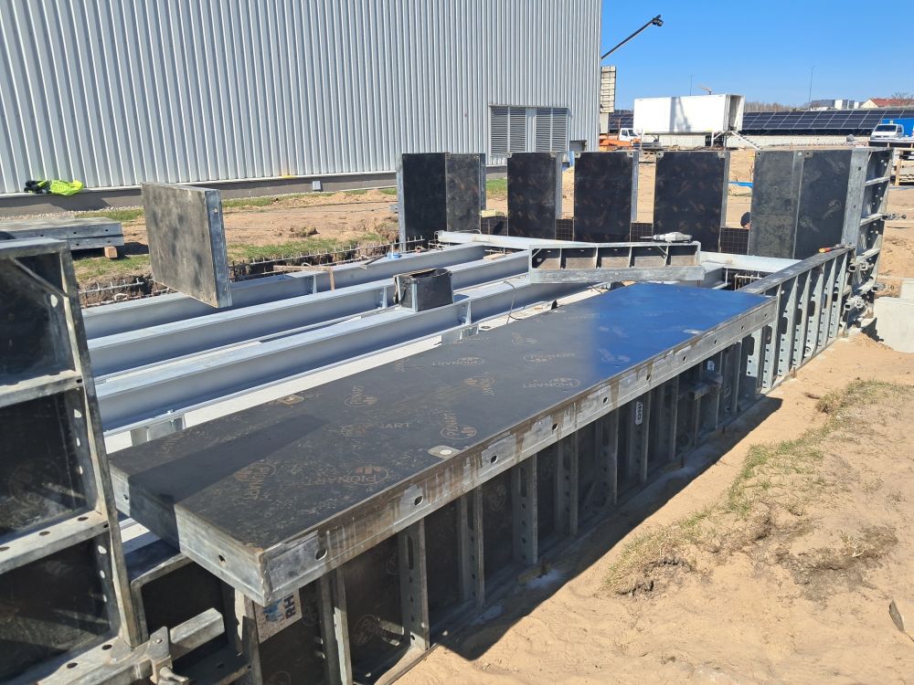 WhatsApp Image 2025-04-04 at 09.21.25.jpeg